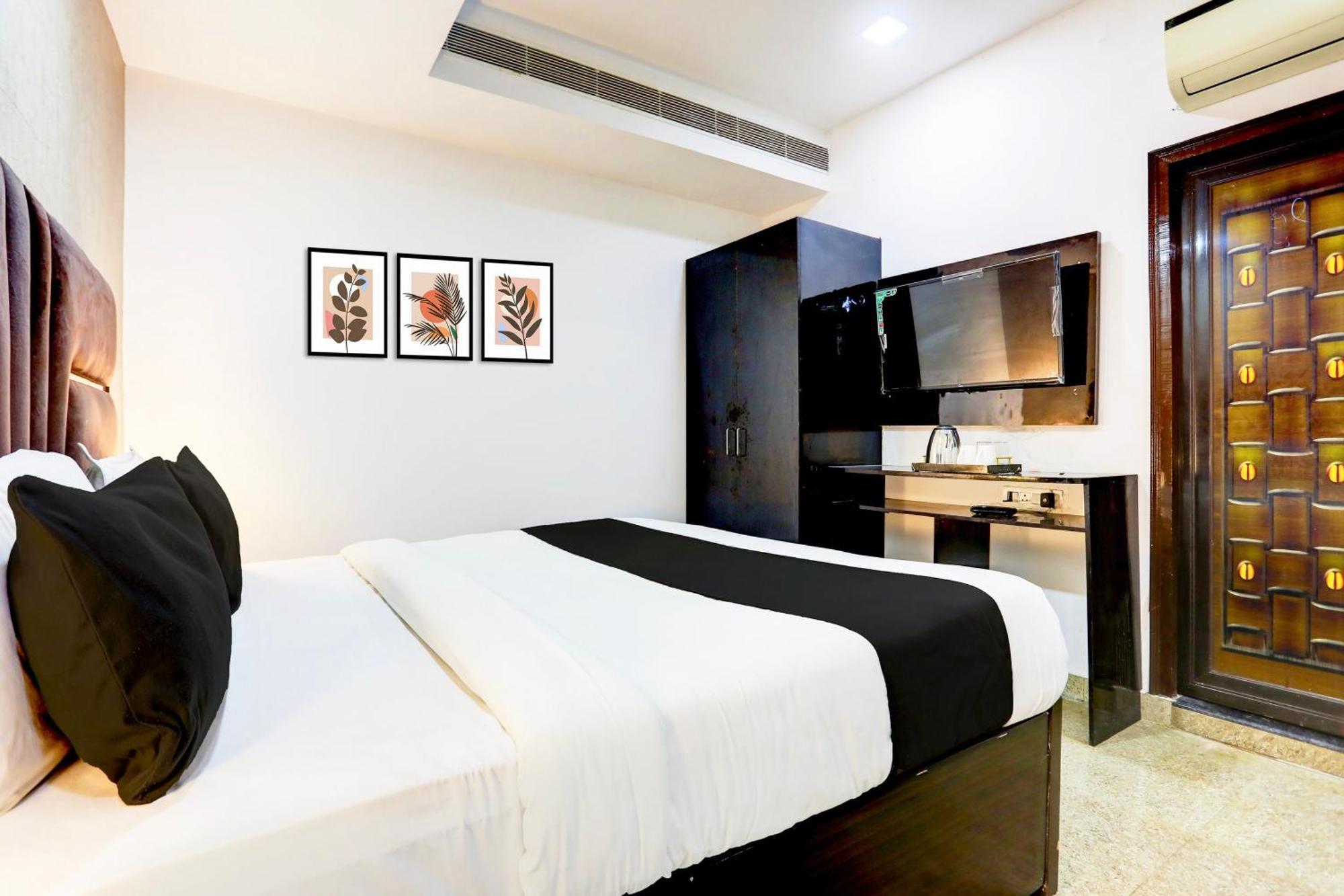 Hotel Super Collection O Kalyanpur Kanpur Esterno foto
